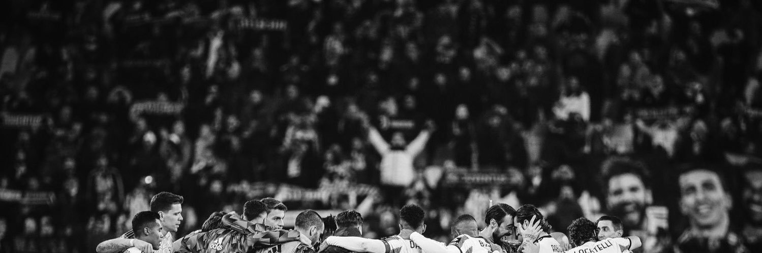 d🐍's banner