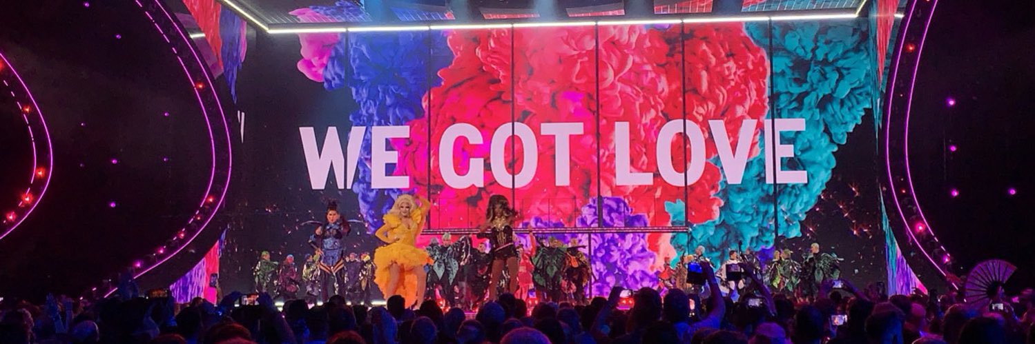 Simon's banner