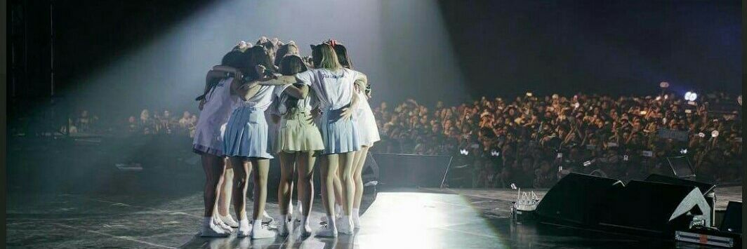 tw_u._stop's banner