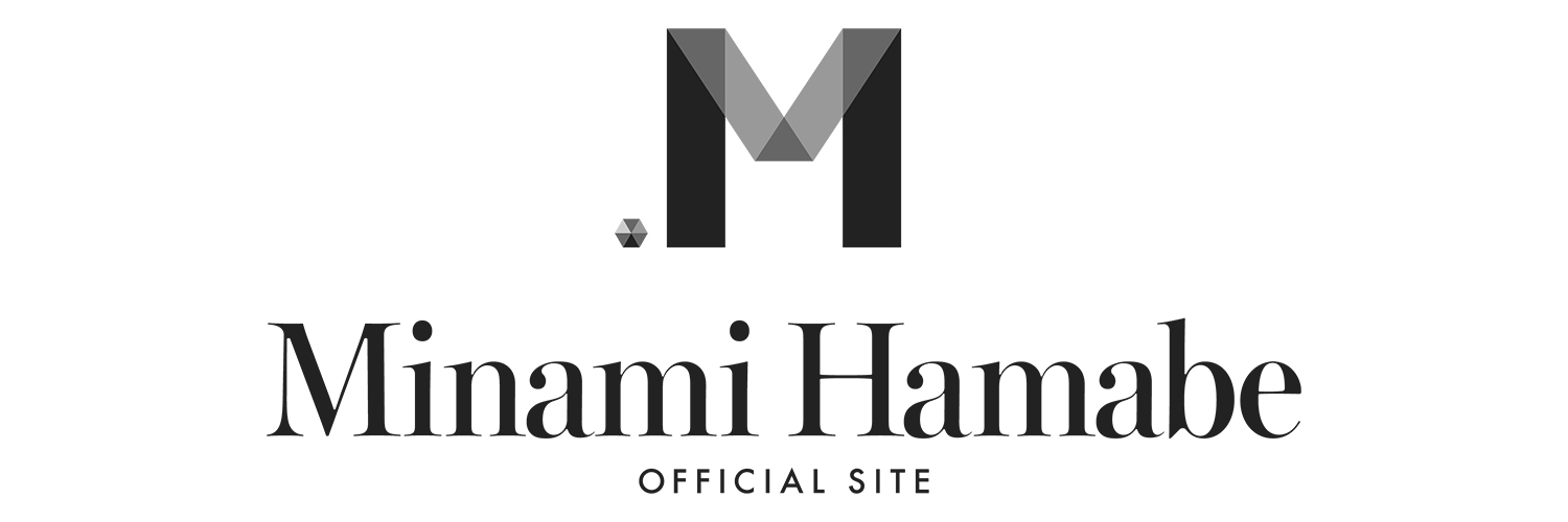浜辺美波オフィシャルサイト【公式】's banner