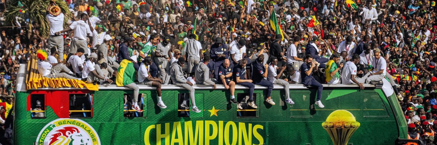 Lee🇸🇳's banner
