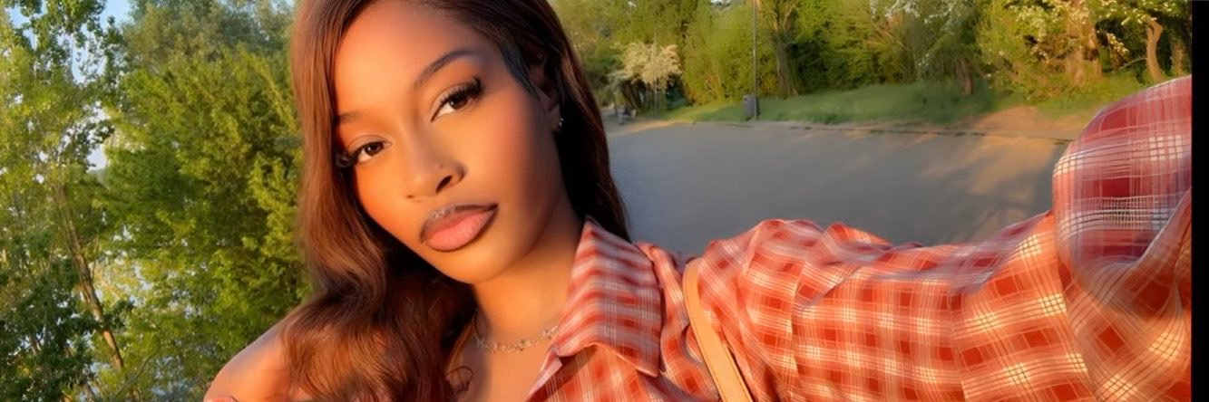 𝓐𝔂𝓪 💗🌸's banner