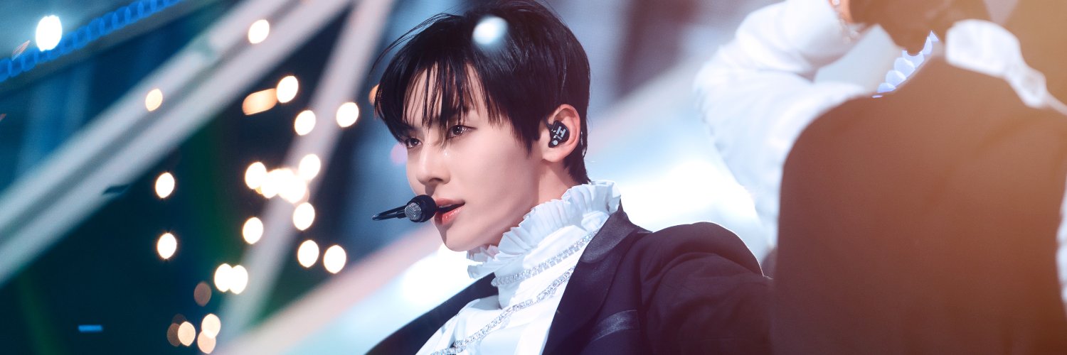 Minhyun 👑's banner