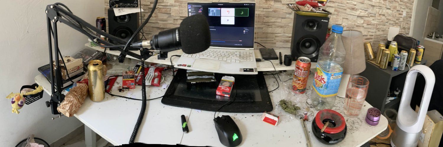 corniest cracker's banner