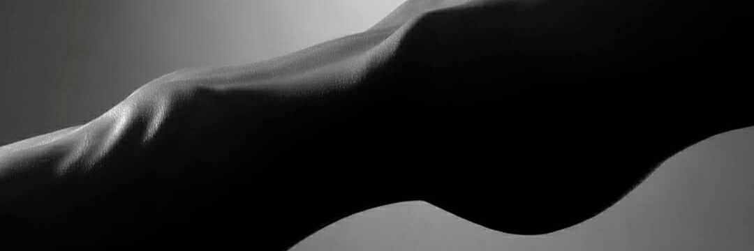 المتحررة ندى's banner