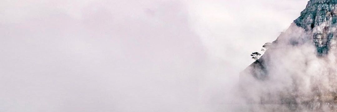 ᑕᗩᑭE TOᗯᑎ's banner