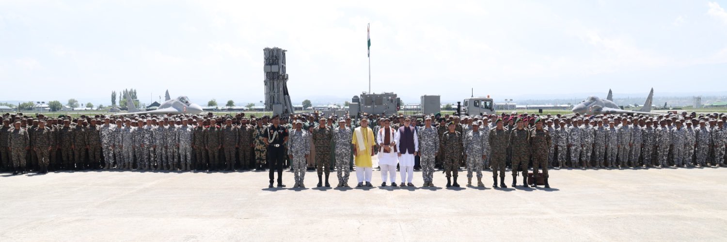 रक्षा मंत्री कार्यालय/ RMO India's banner