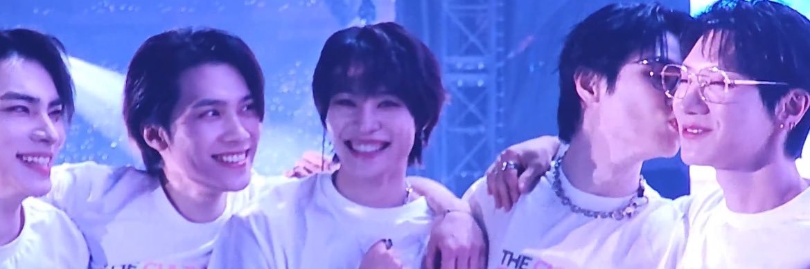 ten pls I'm begging's banner