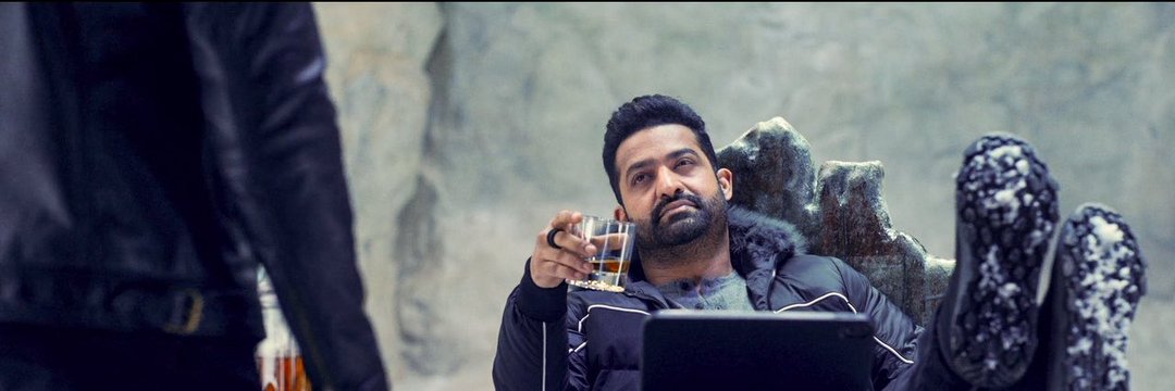Praveen_Chowdary9🦚's banner
