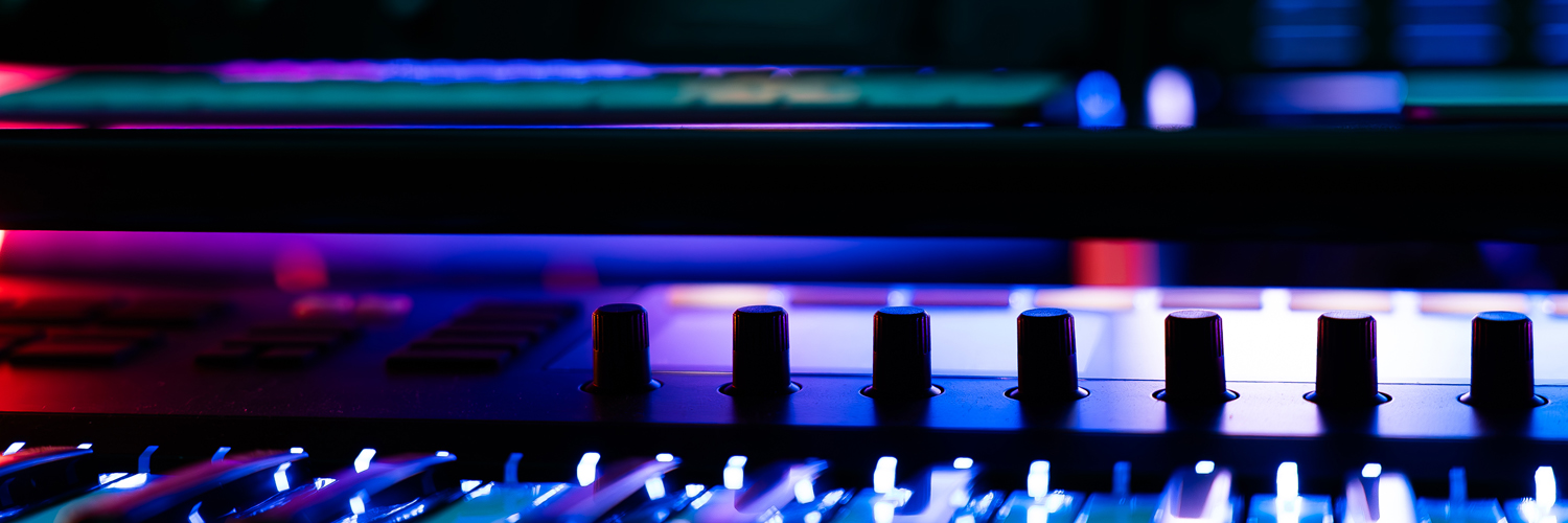 𝗖𝗮𝗿𝗺𝗶𝗻.𝗗 🎶's banner