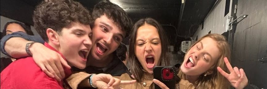 Nuria ⭐🩷's banner