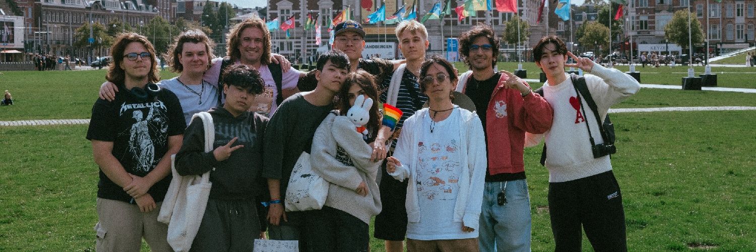 FlyingTuna 🐟's banner