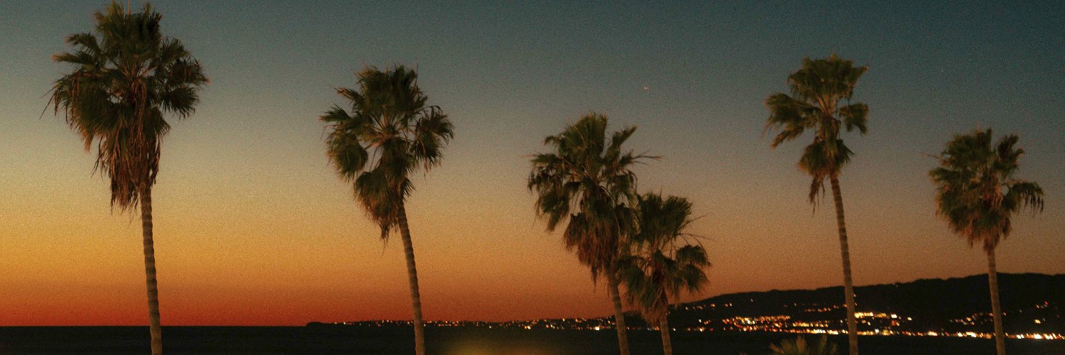 James Zabel 📸's banner