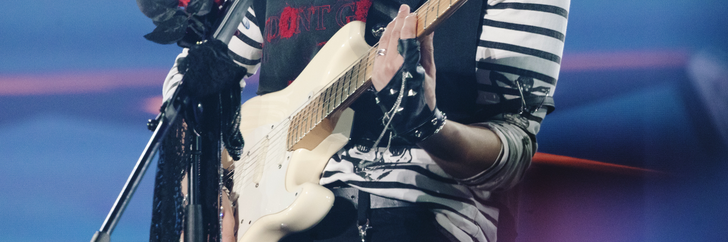 미지와의 조우's banner