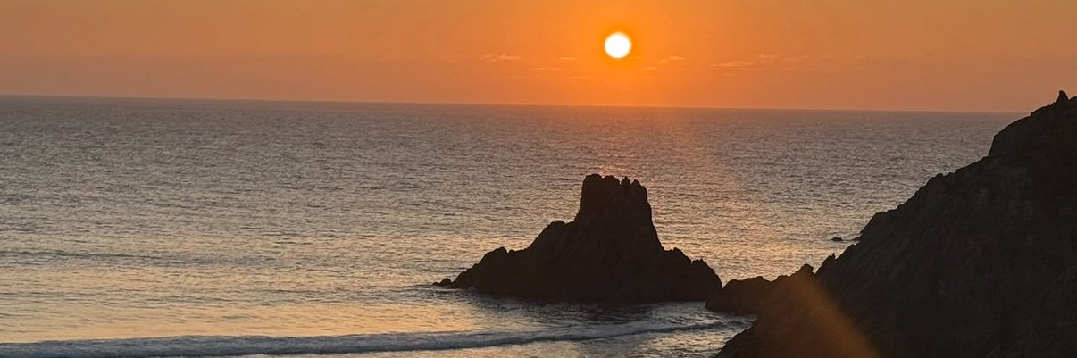 Ainara 🤍's banner