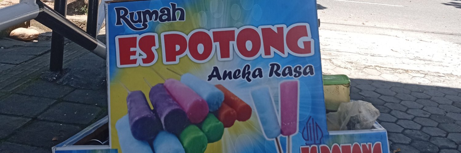 Rumah Es Potong's banner