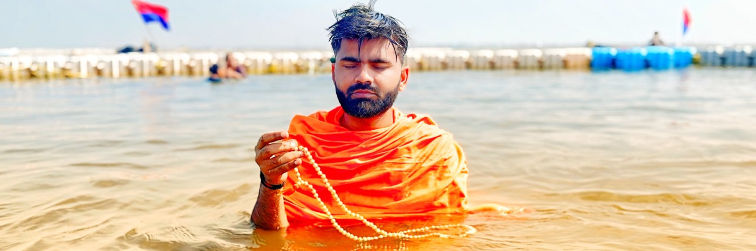 Abhay Pratap Singh (बहुत सरल हूं)'s banner