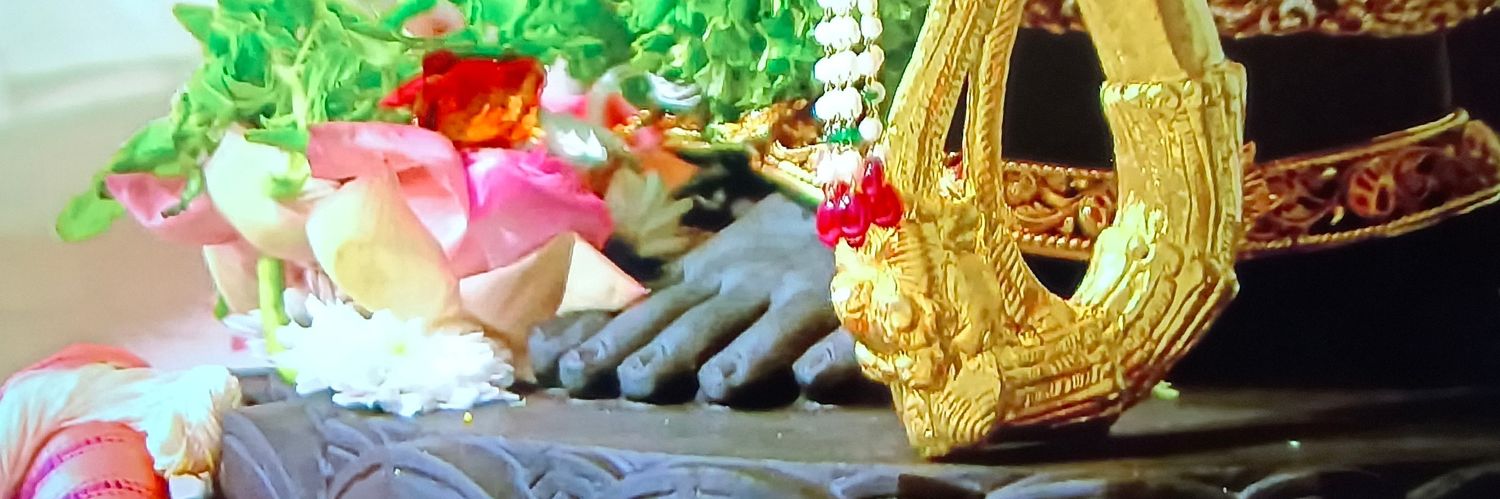 Anoop 🇮🇳's banner