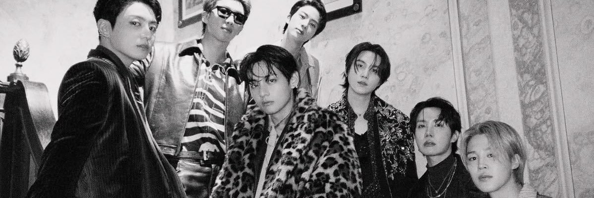 krissy⁷ saw bts's banner