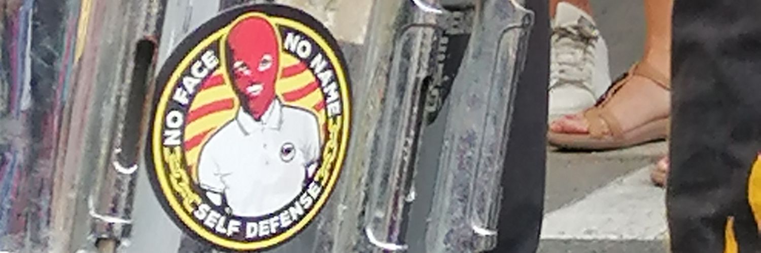 Laura O. 🤡🔥's banner