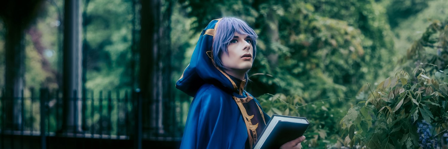 Zach @ Praying For Your Happiness 100/100's banner