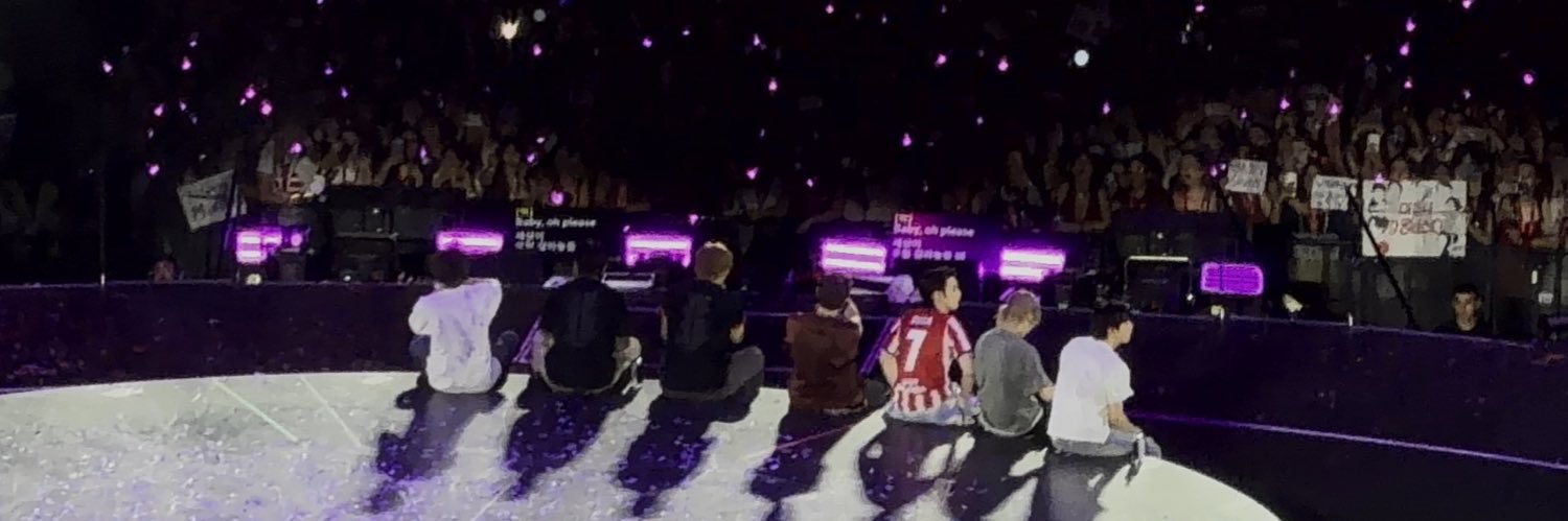 M¥SS's banner