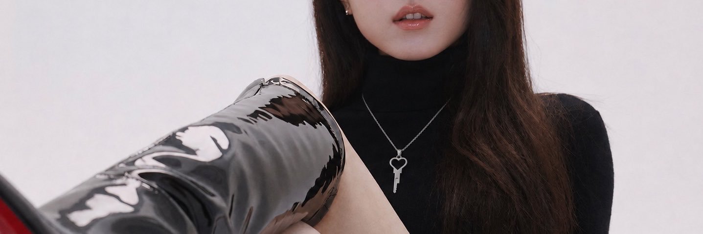言迎青's banner