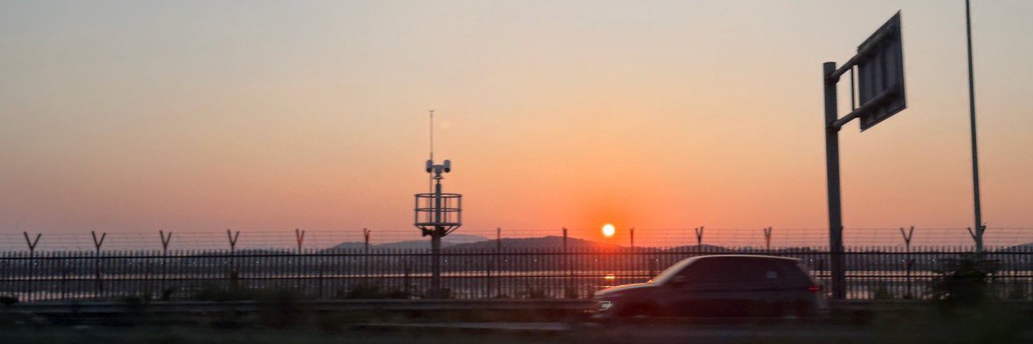 sinar☀️ (빛)'s banner