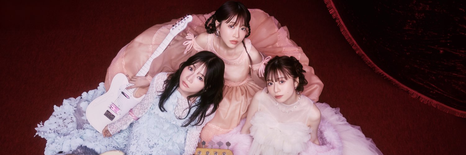 SILENT SIREN (サイサイ)'s banner