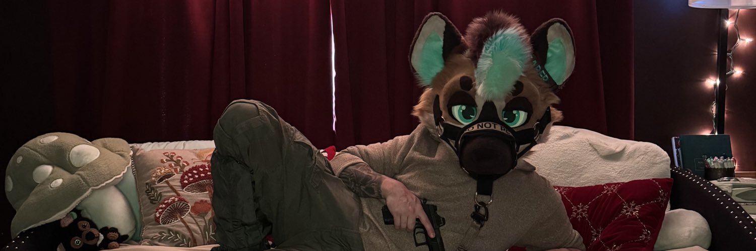 Сабер yeen :3's banner