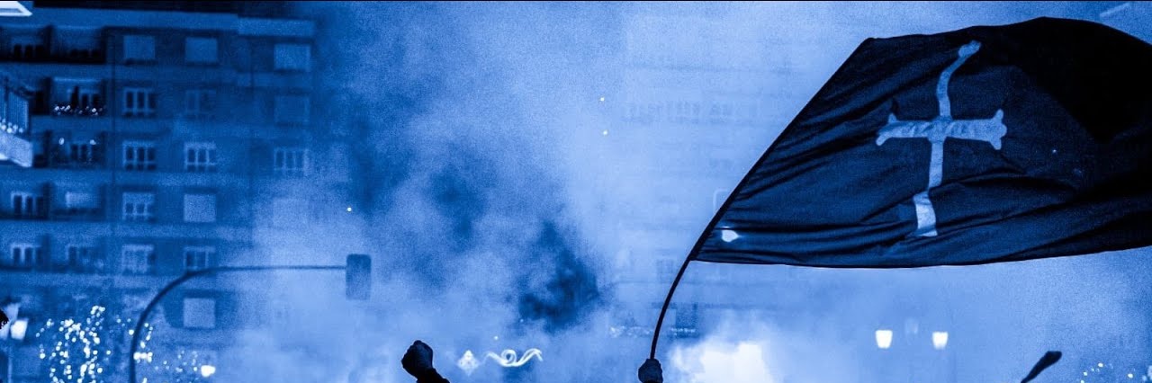 G's banner
