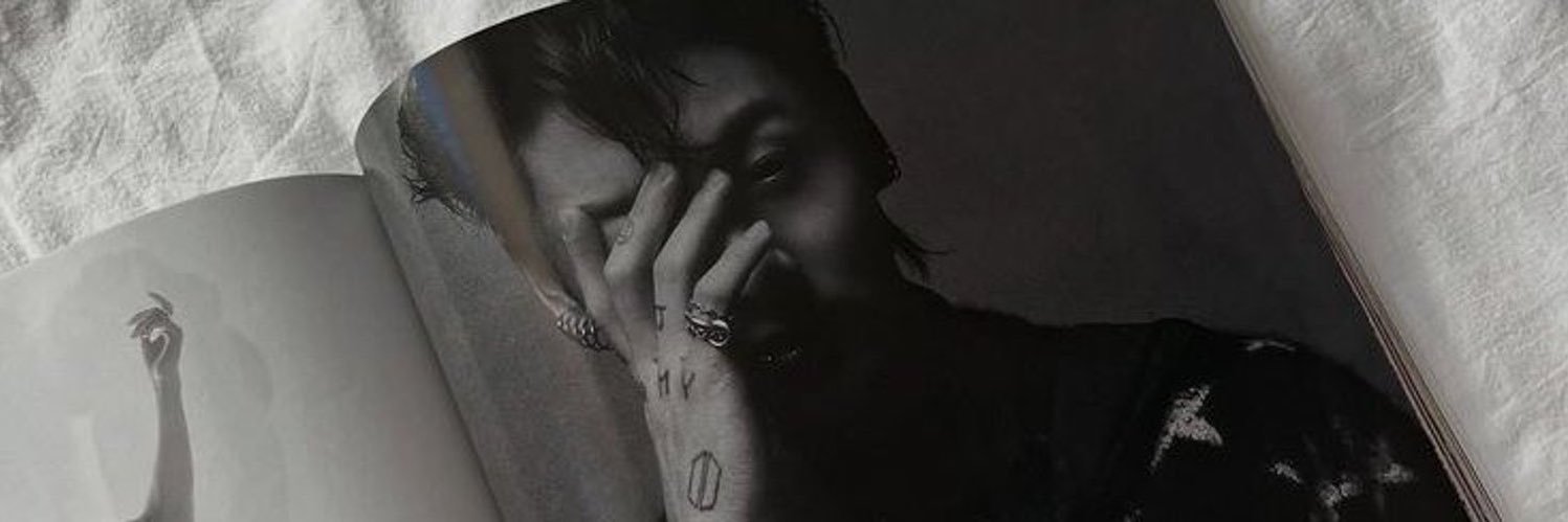 ❦'s banner