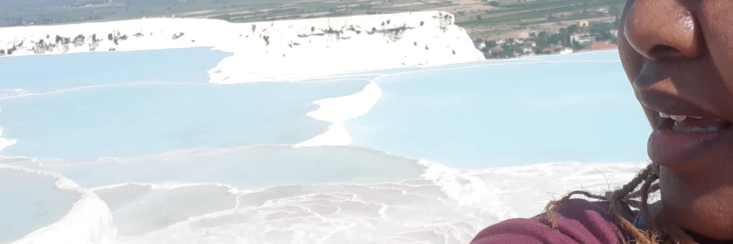 Bebé's banner