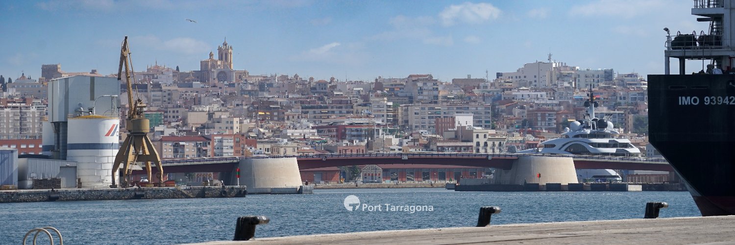 Port Tarragona's banner