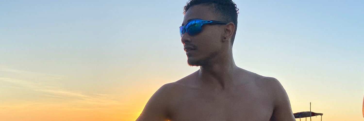 psicólogo de aço❤️💙🤍's banner