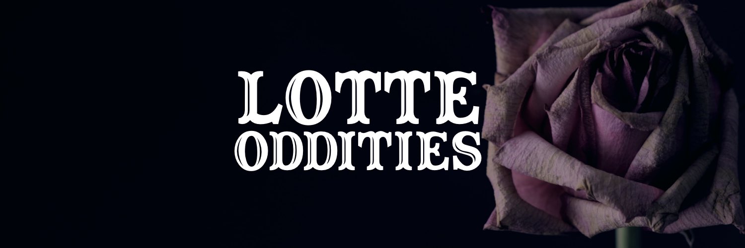Charlotte🖤✨'s banner