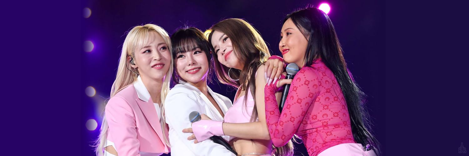 NA ❖ 마마무's banner