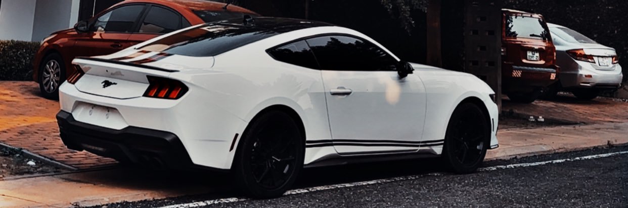YourCarGuy 🚘🕺🏾's banner