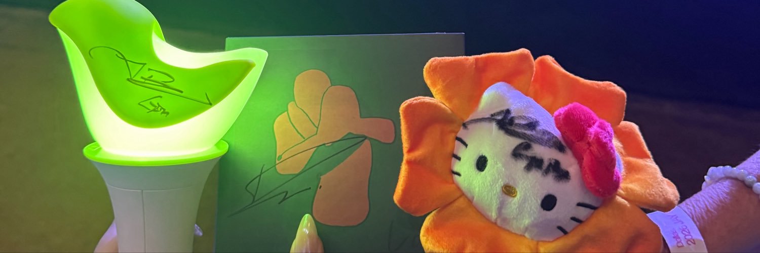 rita 🐥🪾's banner