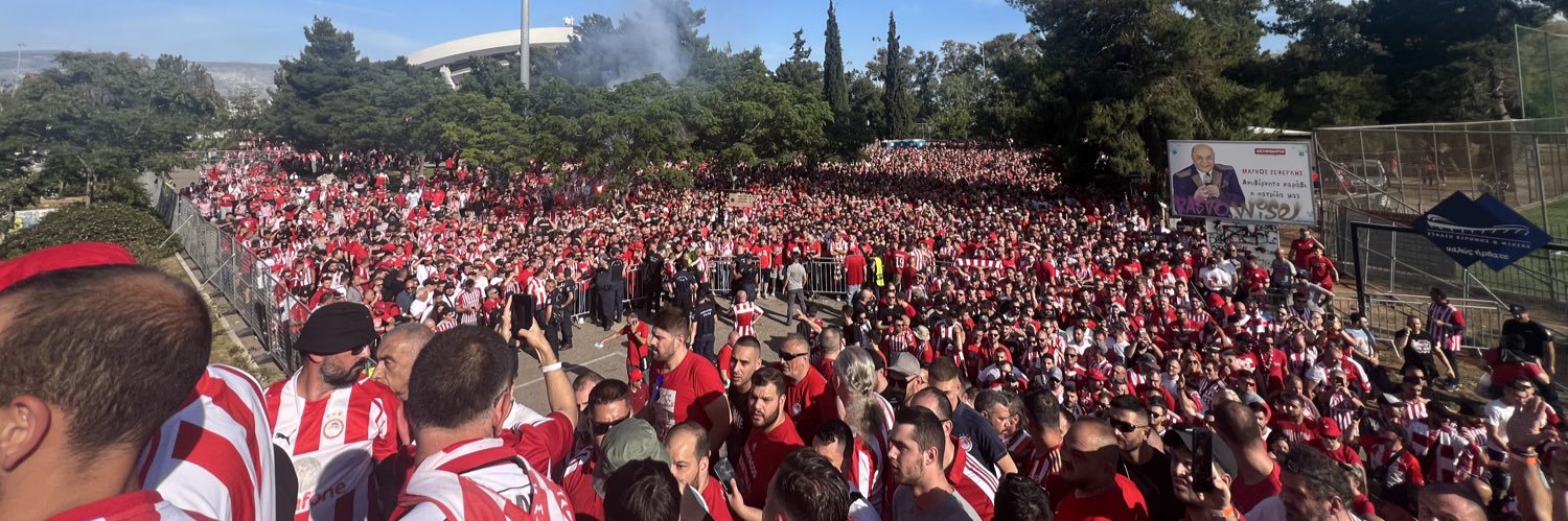 Ναβάρο's banner