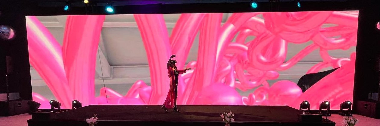 Creatress 🦋 XR Performance Artist ⏹️'s banner