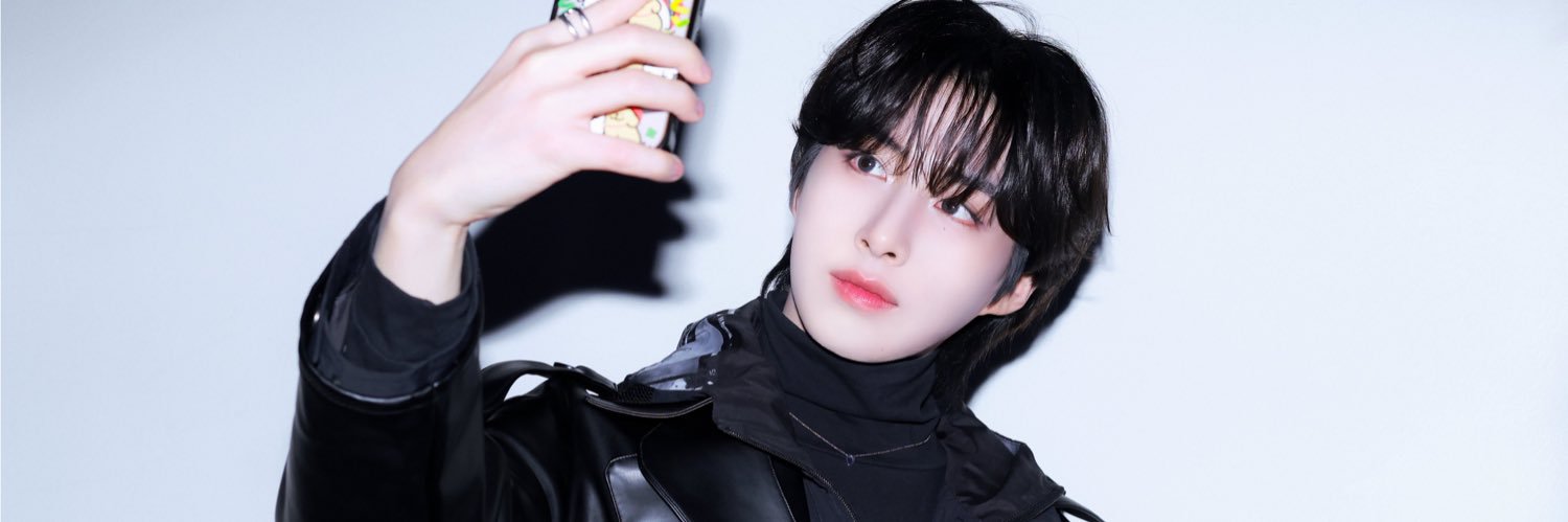 XION LIFE🍀's banner
