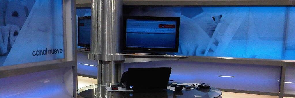 oscar muñoz's banner