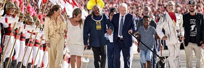 Meg 🙏🏼🌟🇧🇷's banner