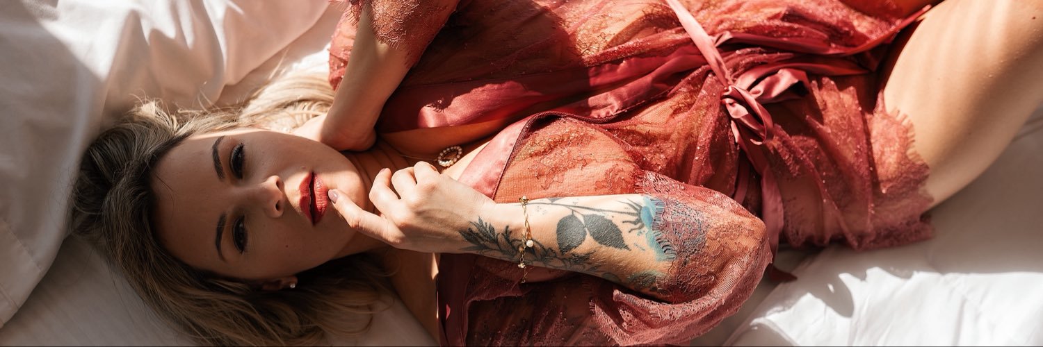 Marcela Loah's banner