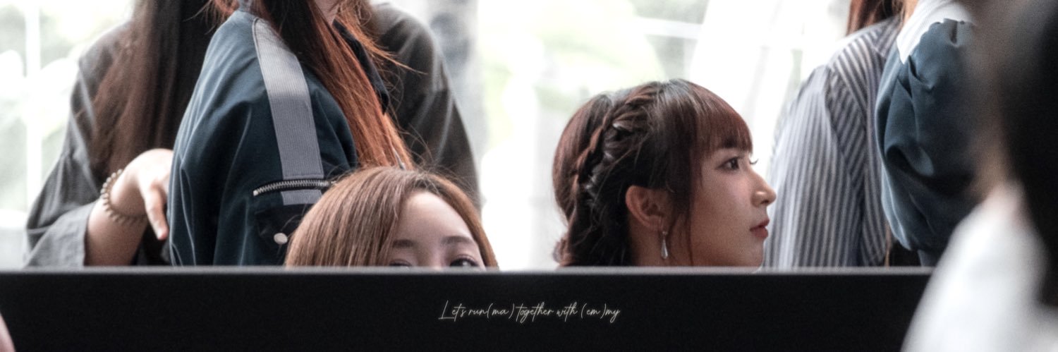 เสาไฟ's banner
