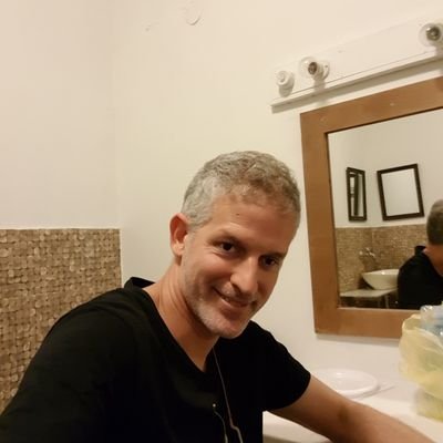 ReshefLevi's profile picture