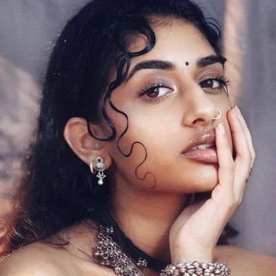 Maaya's profile picture
