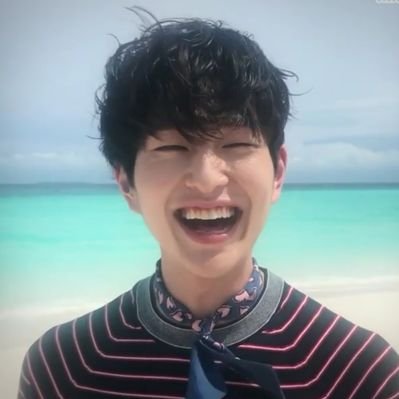 la_onew's profile picture