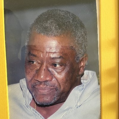 CadmanAttaMills's profile picture